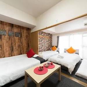 Grande Famille Shimanouchi Dotonbori Apartment
